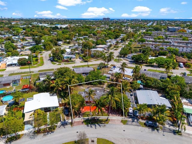 4750 NE 17th Ave, Pompano Beach, FL 33064