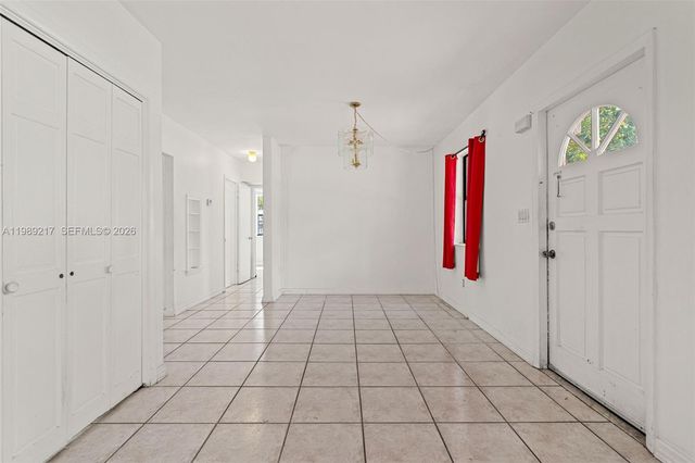 4750 NE 17th Ave, Pompano Beach, FL 33064