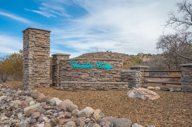 6745 N Canyon Road 104, Rimrock, AZ 86335
