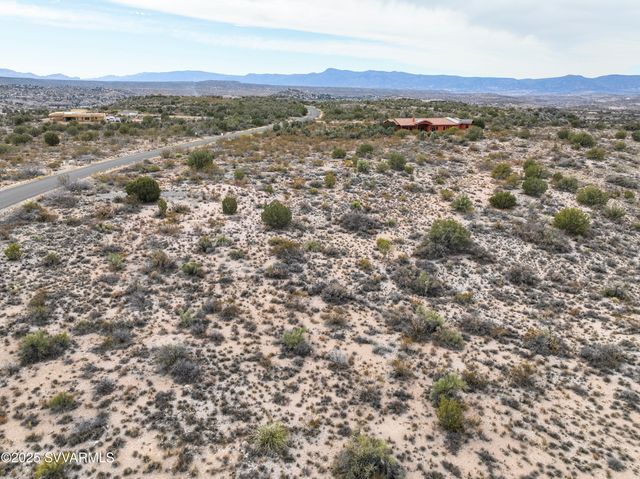 6745 N Canyon Road 104, Rimrock, AZ 86335