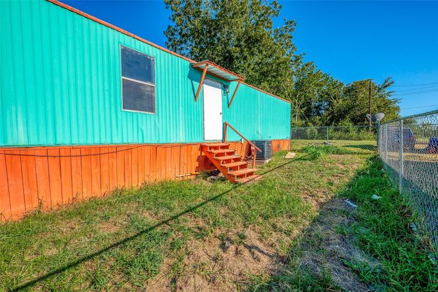 13202 Hilltop Court, Willis, TX 77318