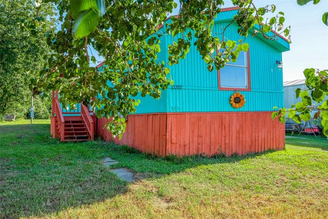 13202 Hilltop Court, Willis, TX 77318