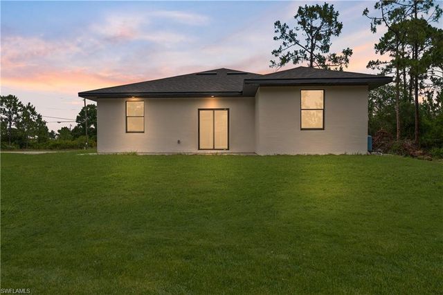 2603 52nd ST W, Lehigh Acres, FL 33971