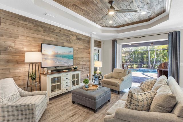 6423 TIDELINE DRIVE, Apollo Beach, FL 33572