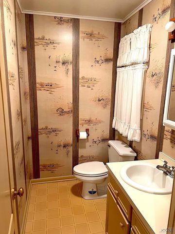 117 Norman St, Golden Meadow, LA 70357