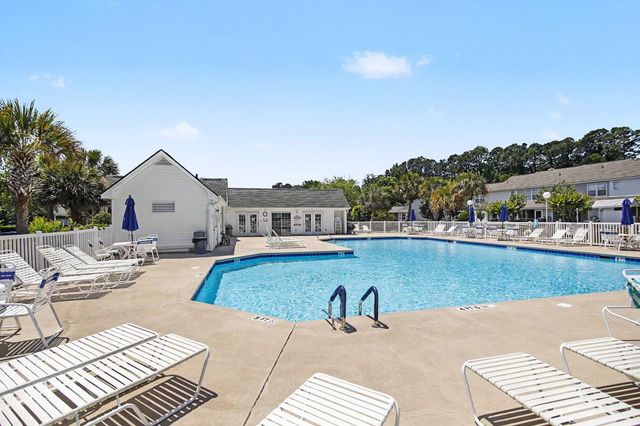 1043 Penny Ln., Myrtle Beach, SC 29577