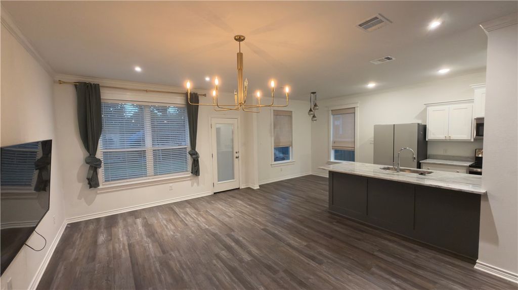 2415 Lightfoot Lane NE, Bryan, TX 77803 — photo 4