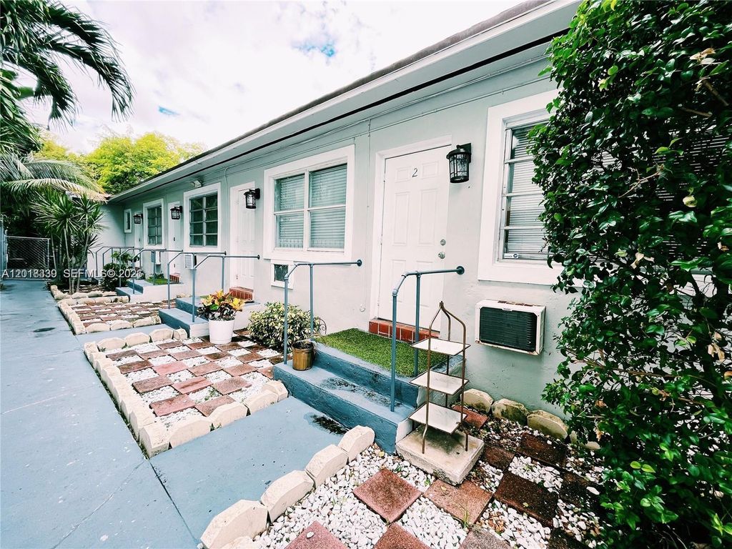 7630 Byron Avenue, Miami Beach, FL 33141