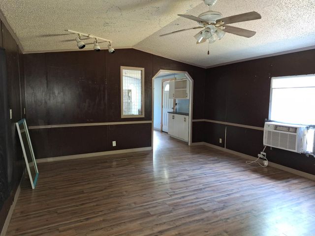 167 E Main Street, Lockesburg, AR 71846