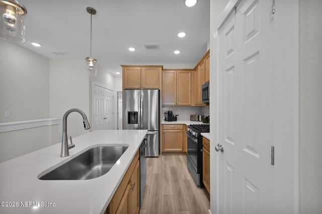 11114 BINARY Court, Jacksonville, FL 32256