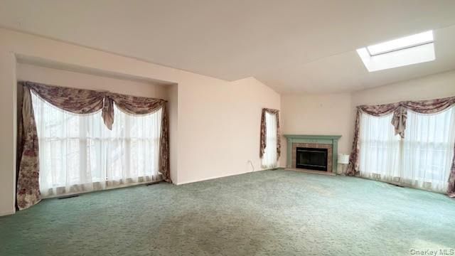 28 Willow Ridge Drive, Smithtown, NY 11787