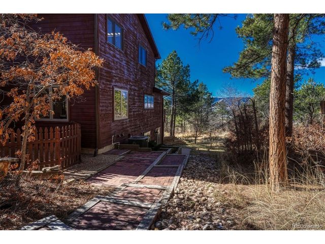 1680 Oakwood Dr, Monument, CO 80132