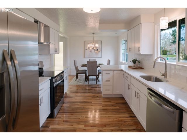 1917 Ne 226TH Ave, Fairview, OR 97024