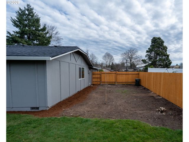 1917 Ne 226TH Ave, Fairview, OR 97024