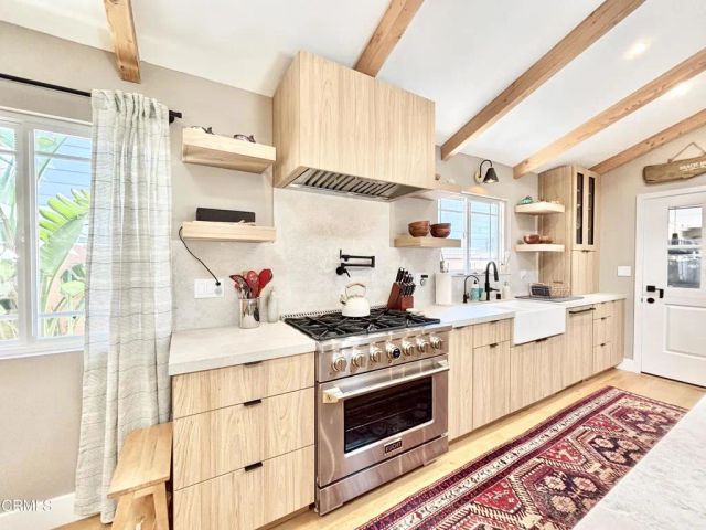 5209 Wavecrest Way, Oxnard, CA 93035