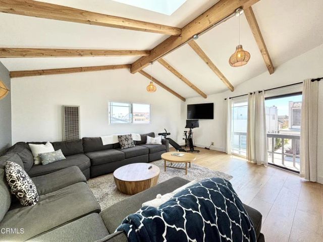 5209 Wavecrest Way, Oxnard, CA 93035