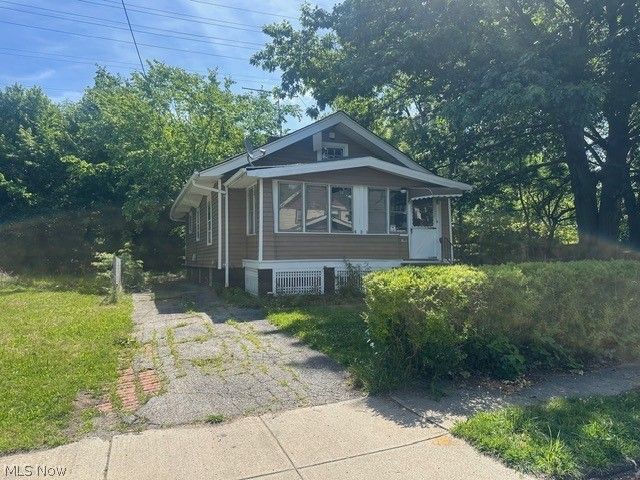 875 E 131st Street, Cleveland, OH 44108