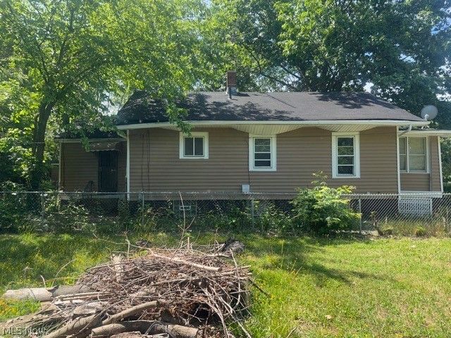 875 E 131st Street, Cleveland, OH 44108