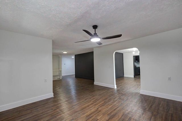 1803 12th Place, Phenix City, AL 36869