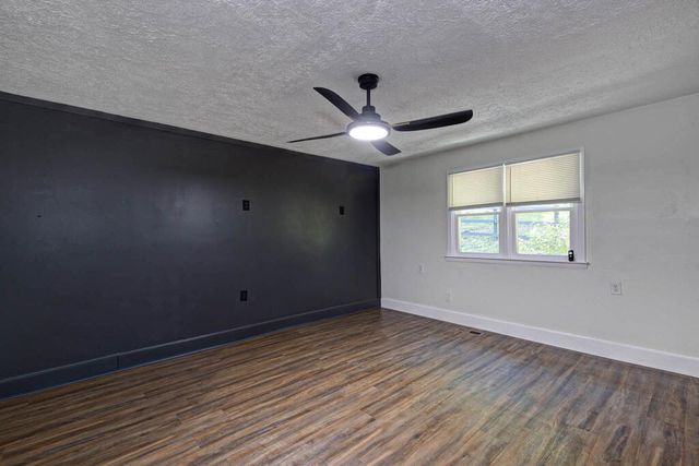 1803 12th Place, Phenix City, AL 36869