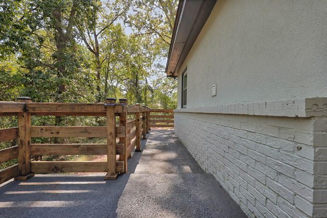 1803 12th Place, Phenix City, AL 36869