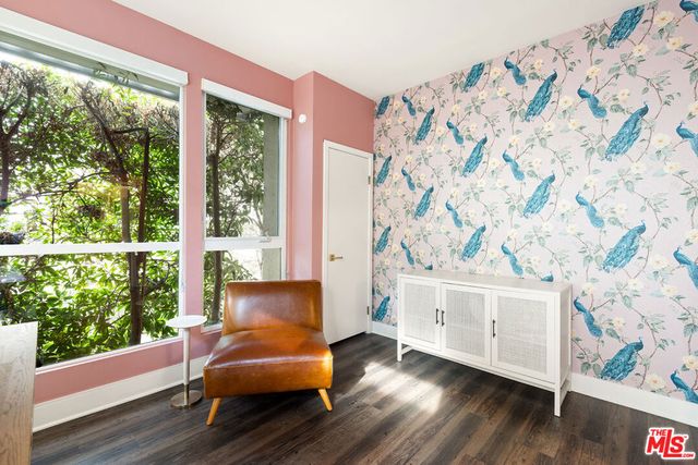 6074 W Studio Court, Los Angeles, CA 90038