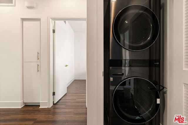 6074 W Studio Court, Los Angeles, CA 90038