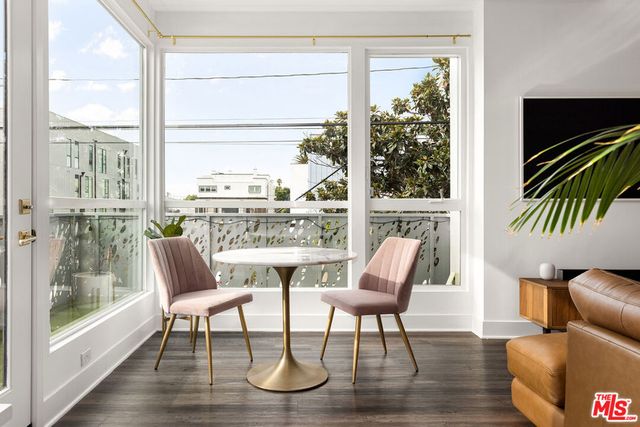 6074 W Studio Court, Los Angeles, CA 90038