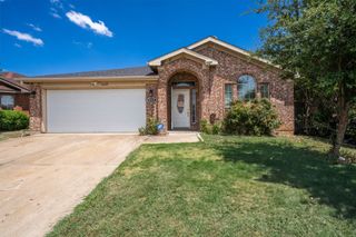7405 Avington Way, Fort Worth, TX 76133