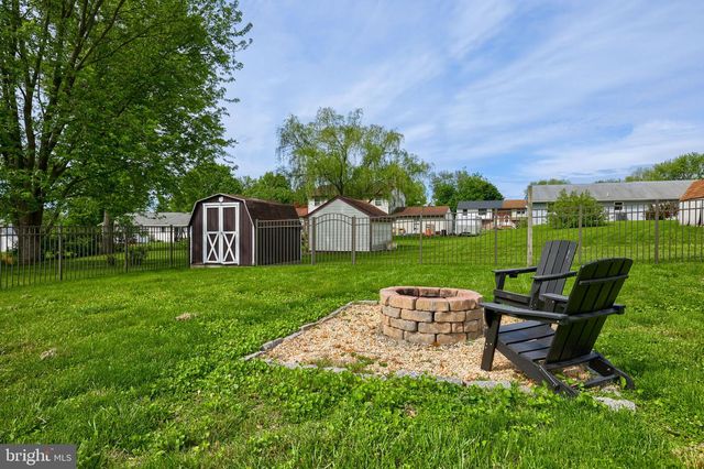 340 CURBY DR, Mountville, PA 17554