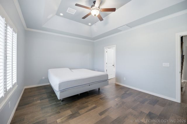 1 cripple creek, Pryor, OK 74361
