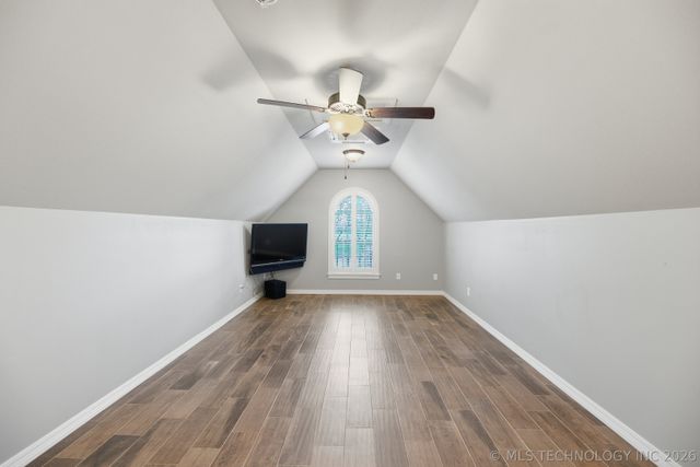 1 cripple creek, Pryor, OK 74361