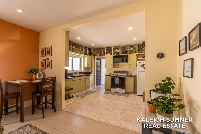 1440 Pennoyer Avenue, Grand Haven, MI 49417