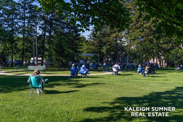 1440 Pennoyer Avenue, Grand Haven, MI 49417