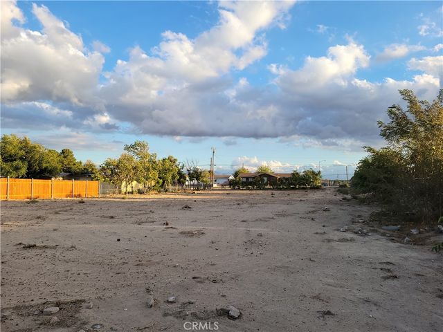 16138 Lorene Drive, Victorville, CA 92395
