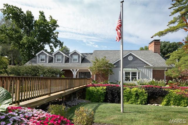 9158 Robin Court, St Louis, MO 63144