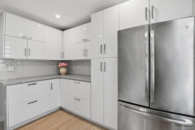 1304 Midland Avenue A24, Yonkers, NY 10704