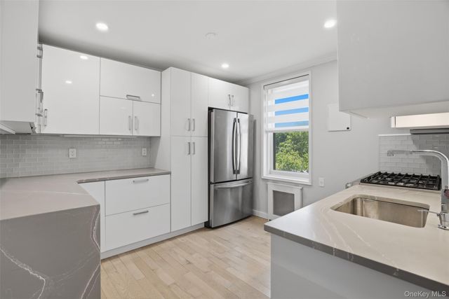 1304 Midland Avenue A24, Yonkers, NY 10704