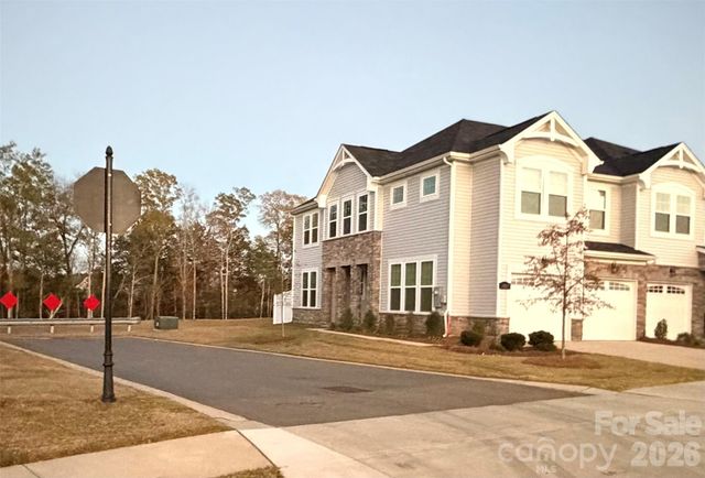14618 Tamarack Drive, Charlotte, NC 28278