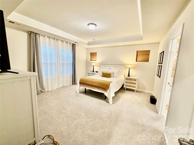 14618 Tamarack Drive, Charlotte, NC 28278