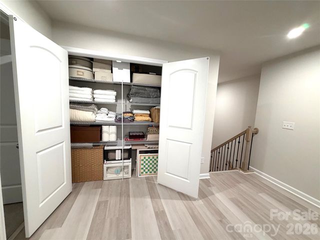 14618 Tamarack Drive, Charlotte, NC 28278