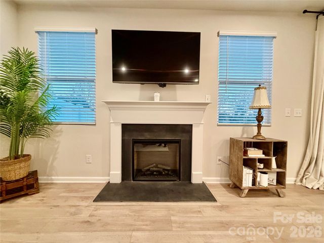14618 Tamarack Drive, Charlotte, NC 28278