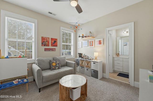 100 Cove Side Lane, Hampstead, NC 28443