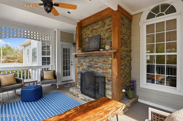 100 Cove Side Lane, Hampstead, NC 28443