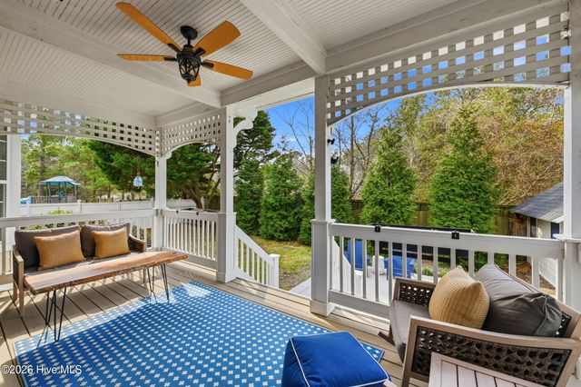 100 Cove Side Lane, Hampstead, NC 28443