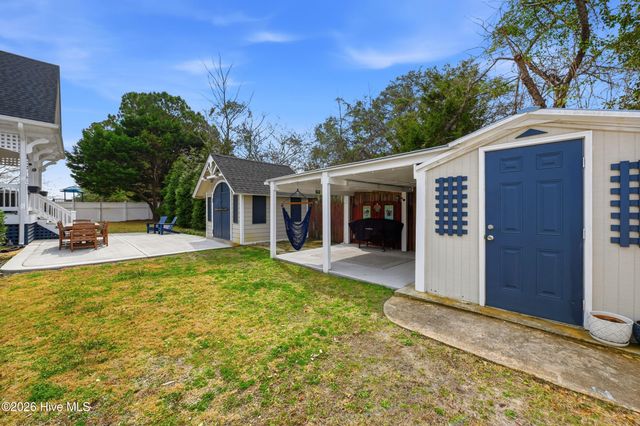 100 Cove Side Lane, Hampstead, NC 28443