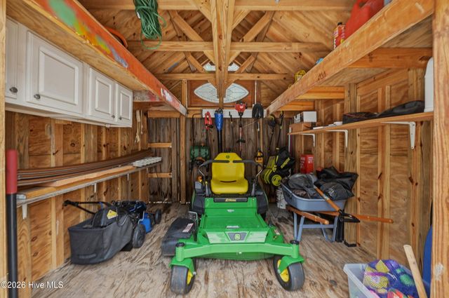 100 Cove Side Lane, Hampstead, NC 28443