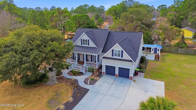 100 Cove Side Lane, Hampstead, NC 28443