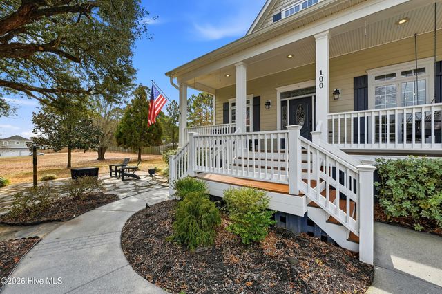 100 Cove Side Lane, Hampstead, NC 28443