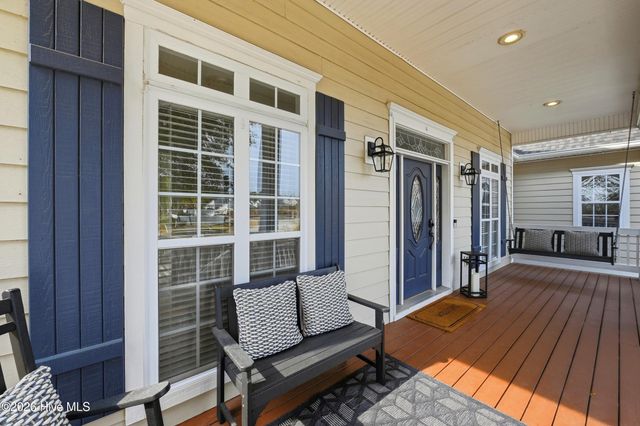 100 Cove Side Lane, Hampstead, NC 28443